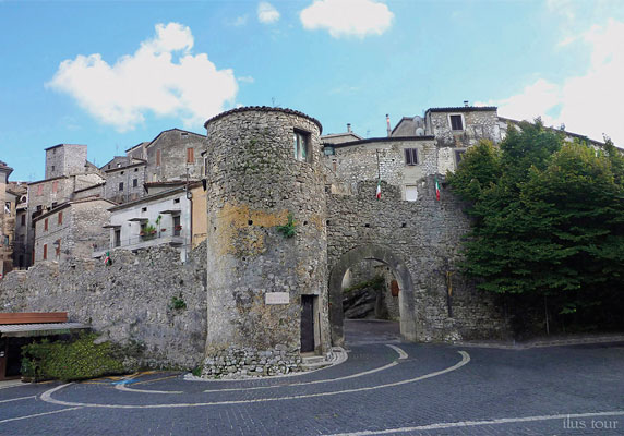  Bassiano